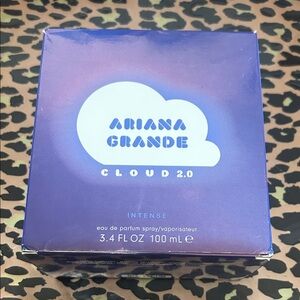 Ariana Grande Purple Iridescent Cloud 2.0 Intense Box